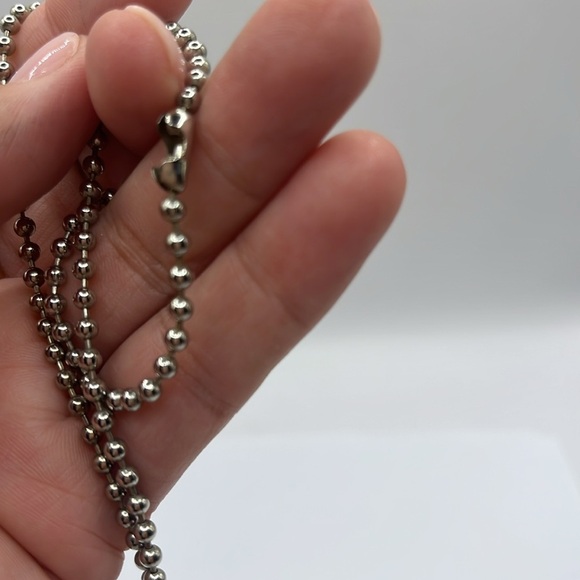 Skull Rhinestones Top Hat Oversized Necklace Goth Halloween Ball Necklace - Picture 10 of 10